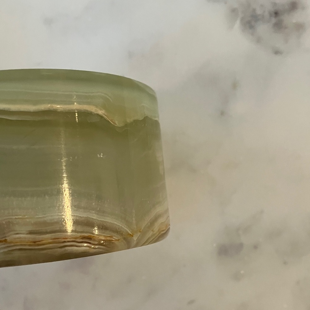 Green Onyx Decorative Trinket Box - Picture 9 of 11